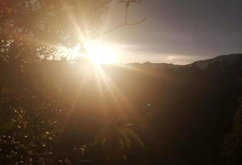 ユースホステル Vista Hermosa Eco Hostal