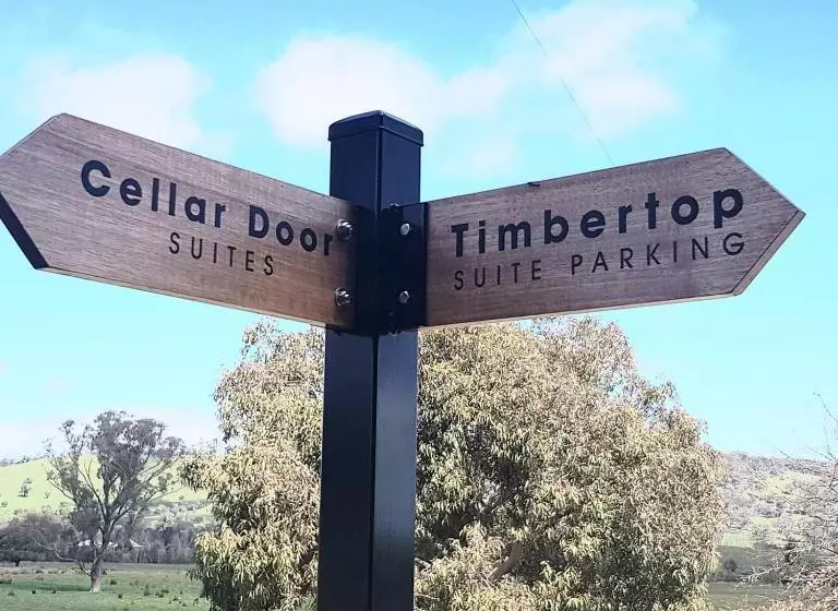 ベッドアンドブレックファースト Altitude221