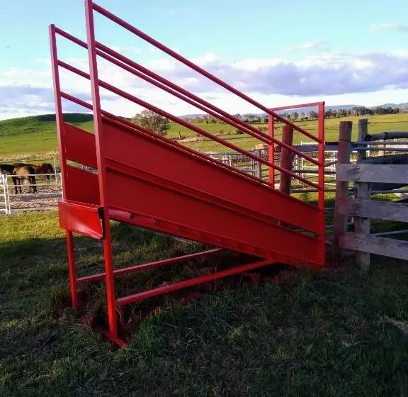 ベッドアンドブレックファースト Altitude221