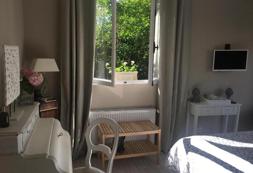 ベッドアンドブレックファースト Chambres D'hôtes Des Demoiselles