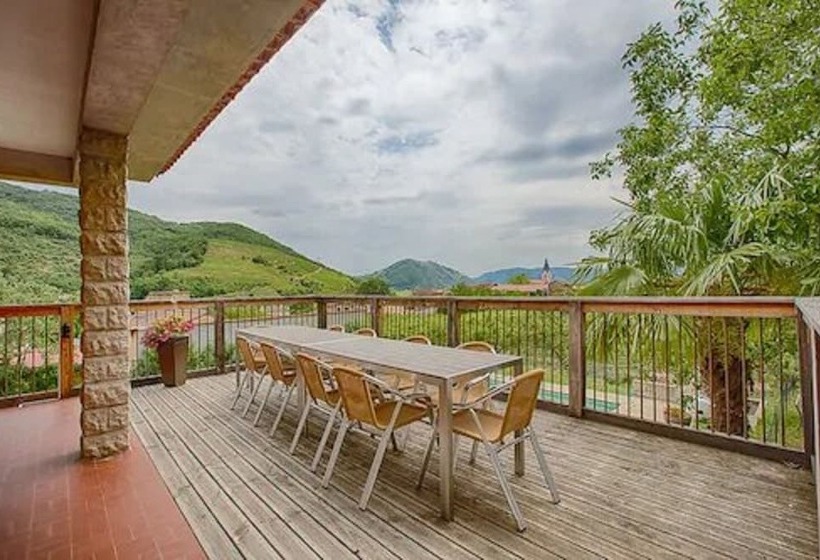 مبيت وإفطار L ôben