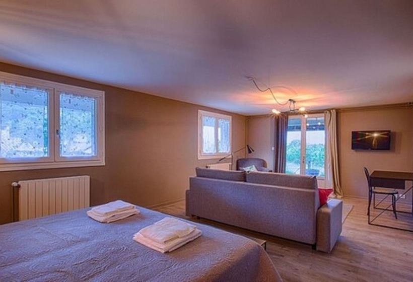 مبيت وإفطار L ôben