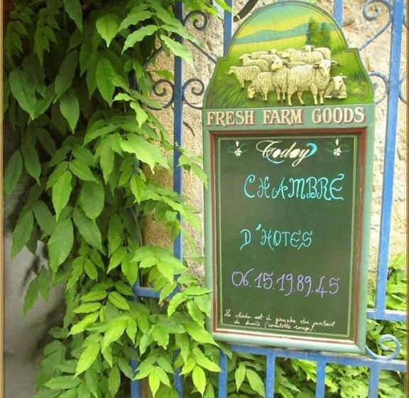 민박 L écrin De Pradou Glas