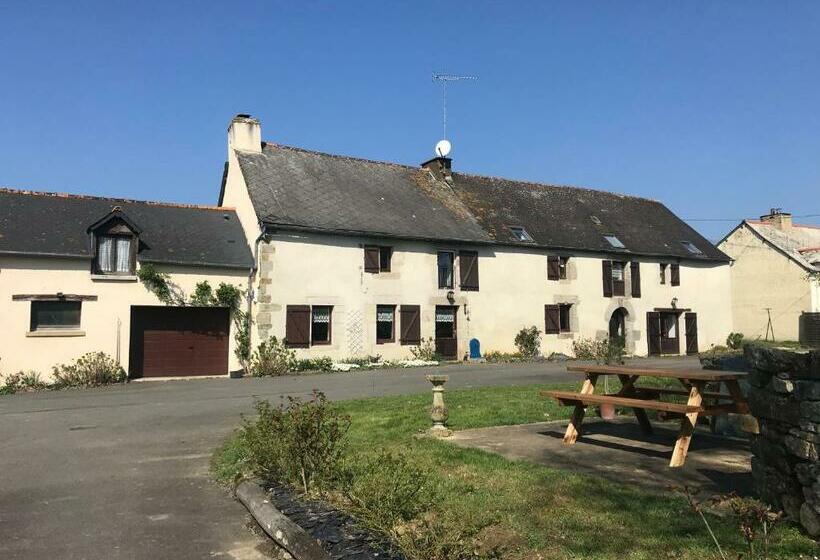 مبيت وإفطار La Charbonniére