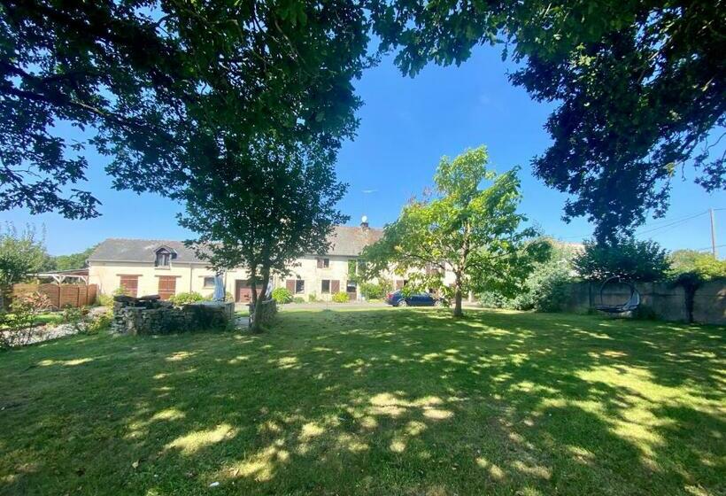 مبيت وإفطار La Charbonniére