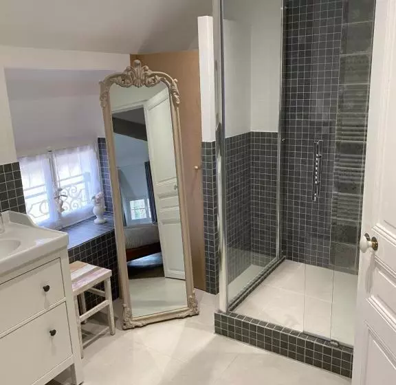 Aamiaismajoitus (B&B) Le Moulin Bleu