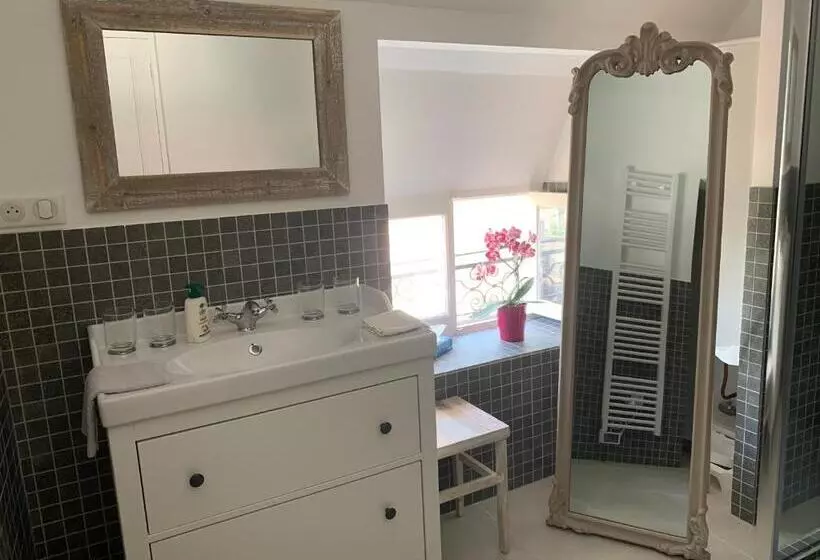 Aamiaismajoitus (B&B) Le Moulin Bleu