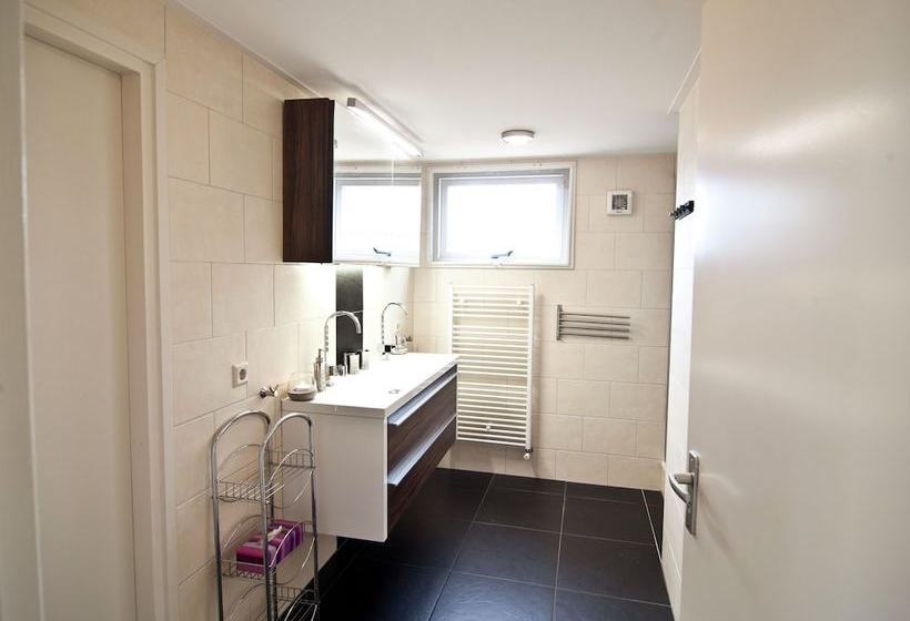 Detached Chalet Near The Netherlands Border With A Lake View