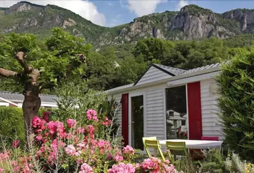 Hotelli Camping écovillage Soleil Du Pibeste