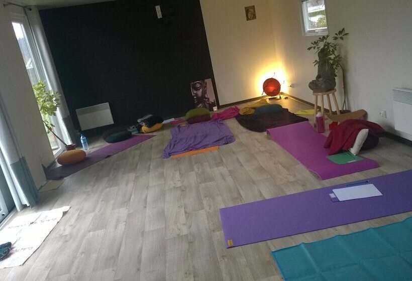 Hotel Camping écovillage Soleil Du Pibeste