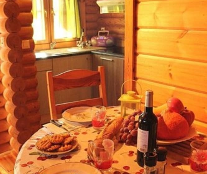 Hotel Camping écovillage Soleil Du Pibeste