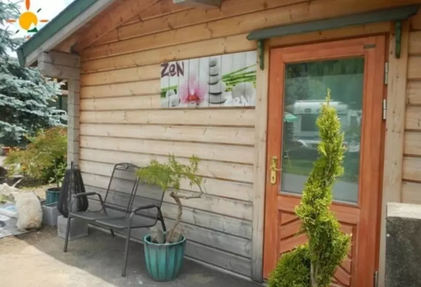 Hotelli Camping écovillage Soleil Du Pibeste