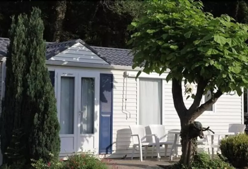 Hotelli Camping écovillage Soleil Du Pibeste