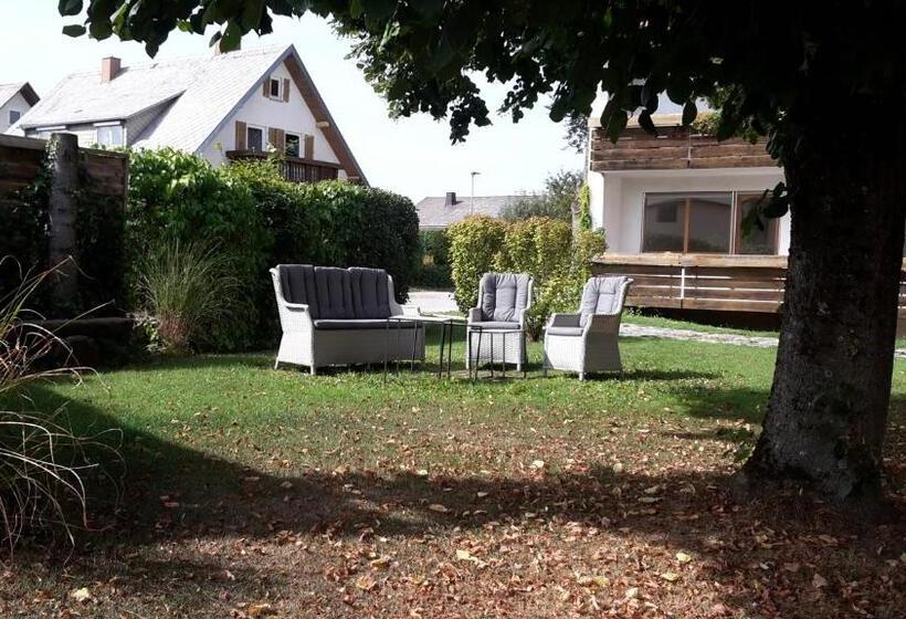 בית מלון כפרי Garni