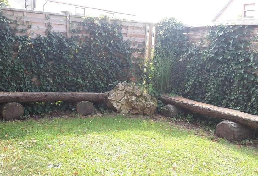 בית מלון כפרי Garni