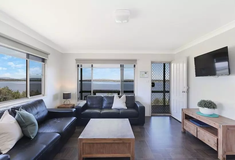 Hotelli Reflections Lake Keepit   Holiday Park