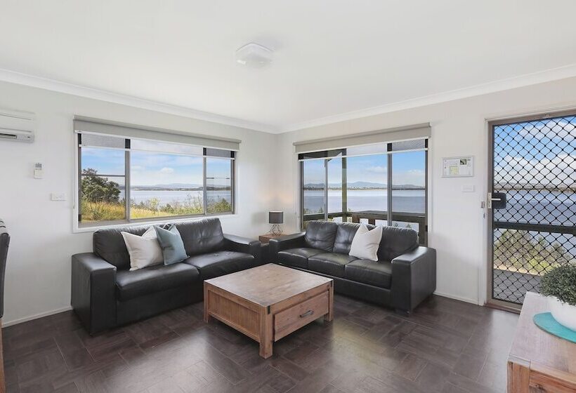 ホテル Reflections Lake Keepit Holiday Park