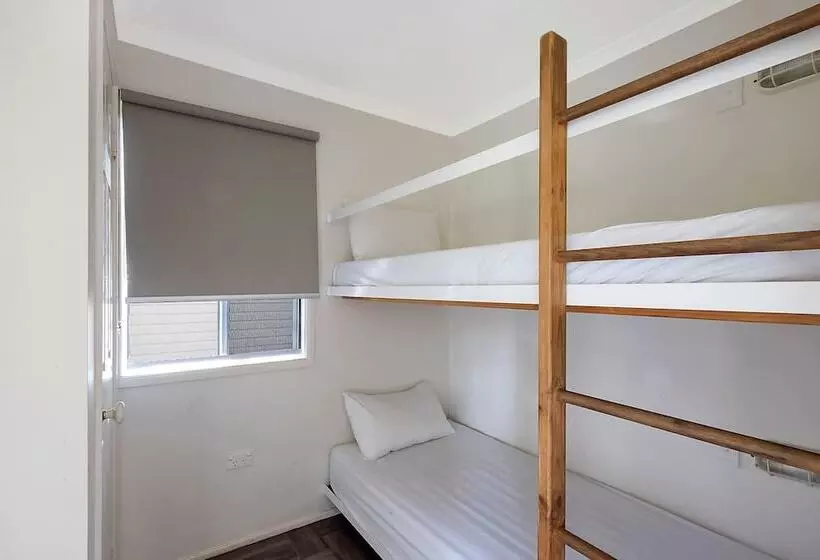 Hotelli Reflections Lake Keepit   Holiday Park