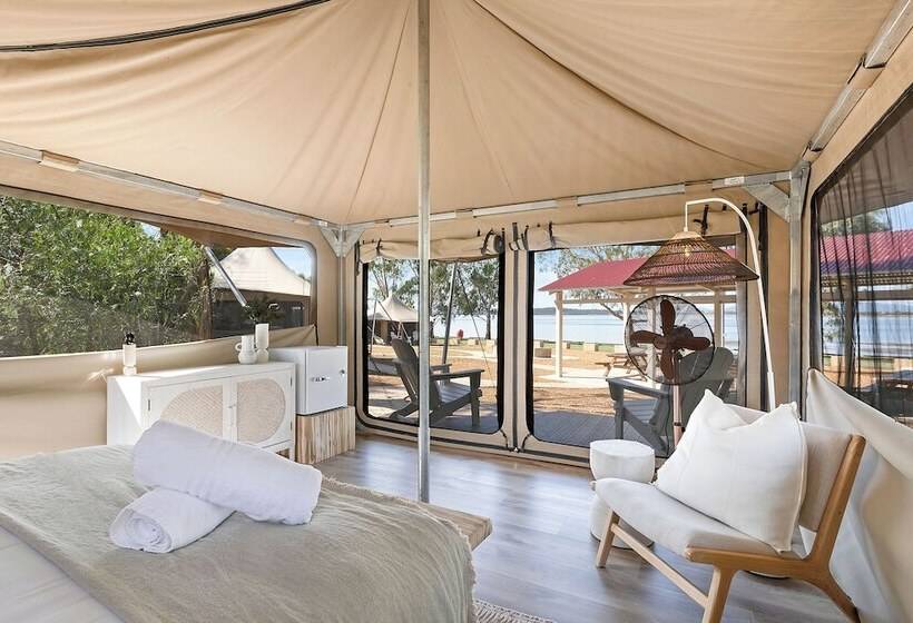 ホテル Reflections Lake Keepit Holiday Park