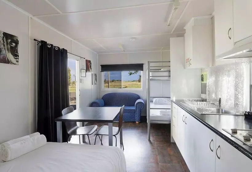 Hotelli Reflections Lake Keepit   Holiday Park