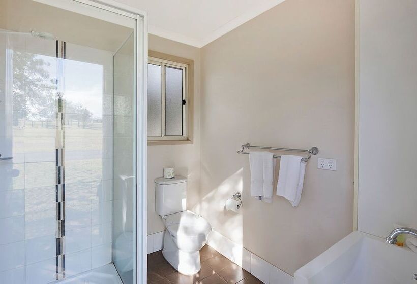 ホテル Reflections Lake Keepit Holiday Park