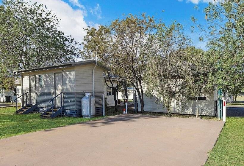 ホテル Reflections Lake Keepit Holiday Park