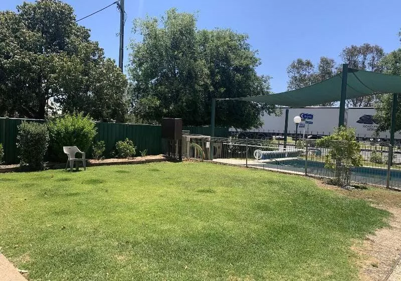 Motelli Jerilderie Motor Inn