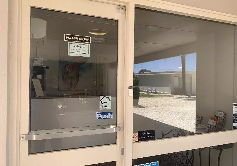 Motelli Jerilderie Motor Inn