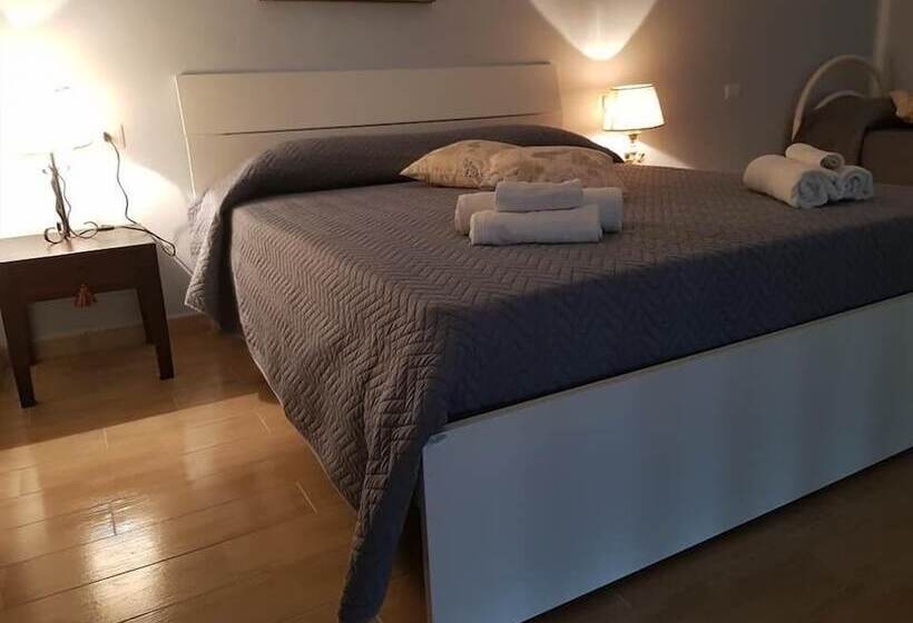 פנסיון Casa Nostra