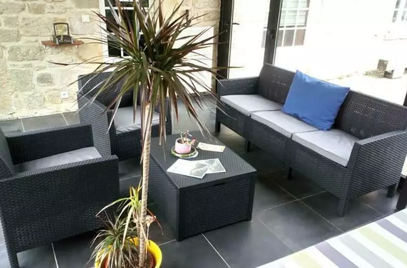 Majatalo Le Vitrail Chambre équipée Sans Service Repas