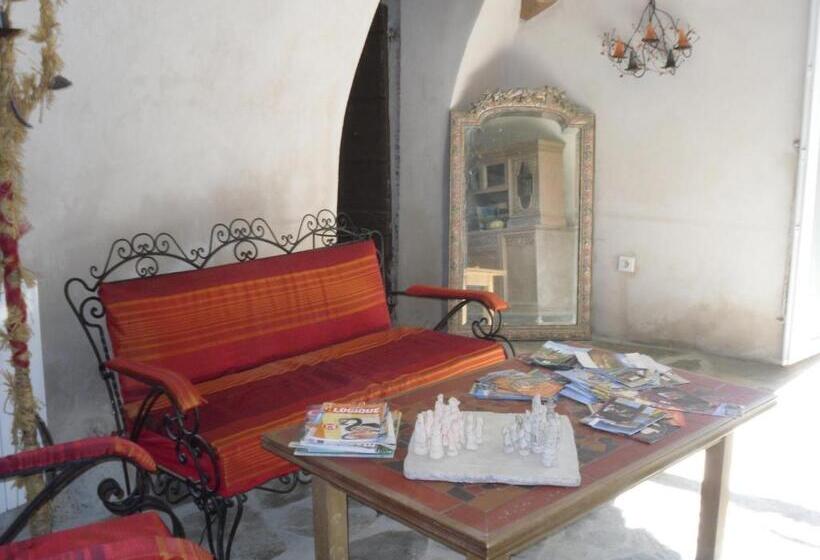 مبيت وإفطار Chambre D Hotes La Marlotte