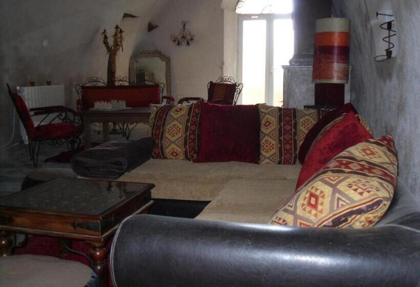 مبيت وإفطار Chambre D Hotes La Marlotte