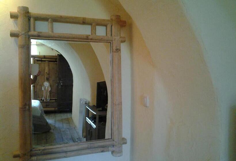 مبيت وإفطار Chambre D Hotes La Marlotte