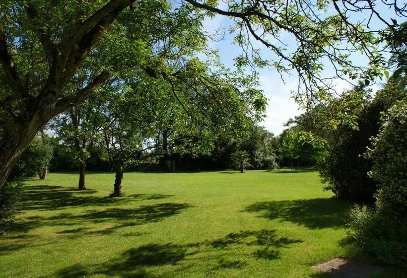 Bed and Breakfast Château De Grenier