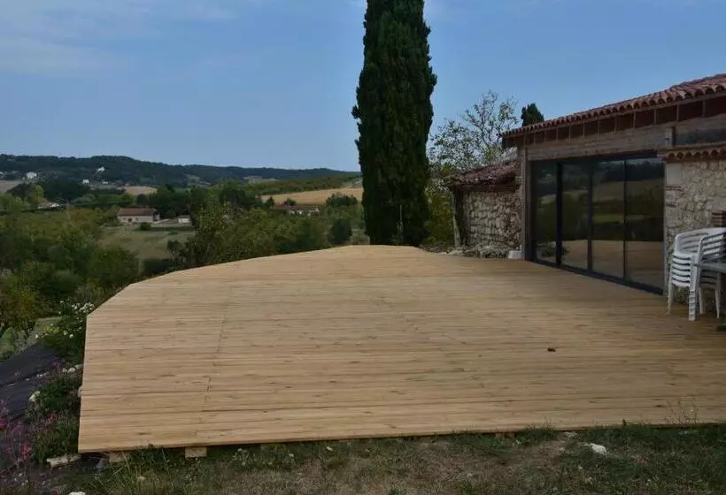 Aamiaismajoitus (B&B) Domaine De Calbiac