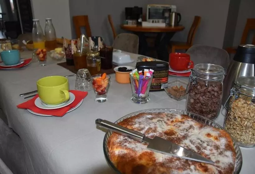 Aamiaismajoitus (B&B) Domaine De Calbiac