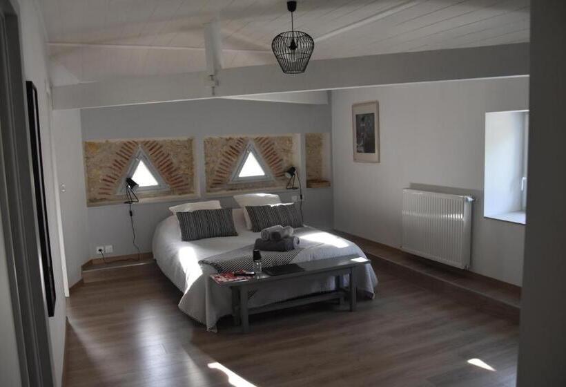 مبيت وإفطار Domaine De Calbiac