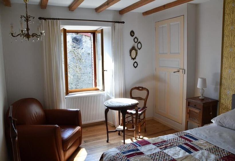 ベッドアンドブレックファースト L Embellie