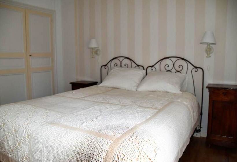 ベッドアンドブレックファースト L Embellie