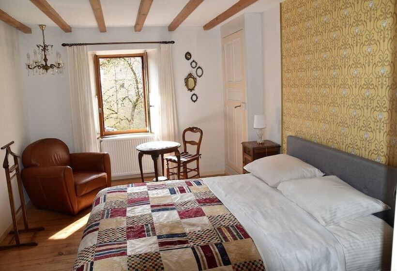 ベッドアンドブレックファースト L Embellie