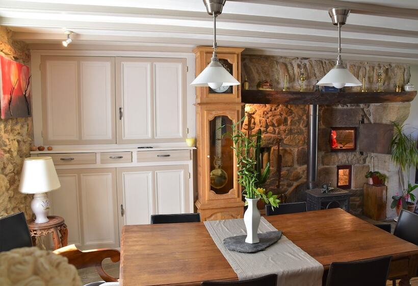 ベッドアンドブレックファースト L Embellie