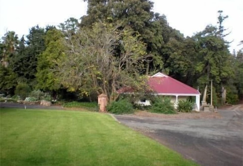 Brown's House Bed And Breakfast