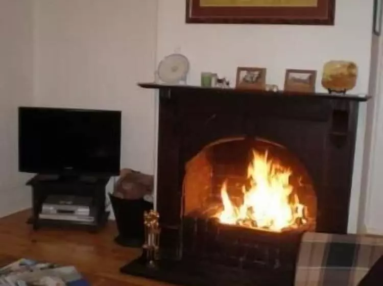 Brown's House Bed And Breakfast