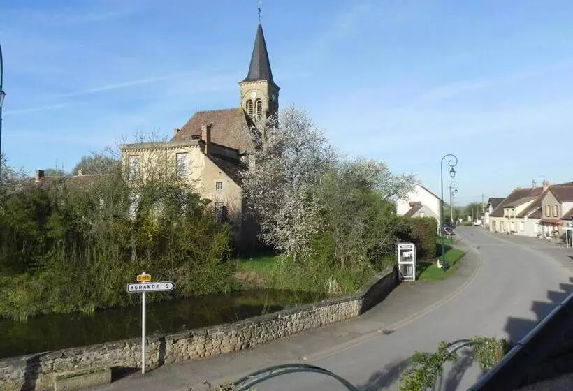 Hostelli Auberge Saint Aubin
