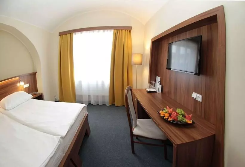 Hotelli Baltaci Stary Zamek