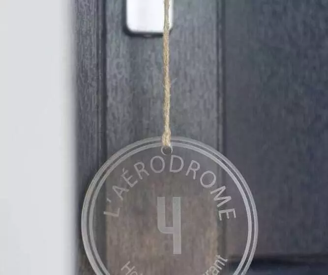 ホテル L'aérodrome De La Baie De Somme