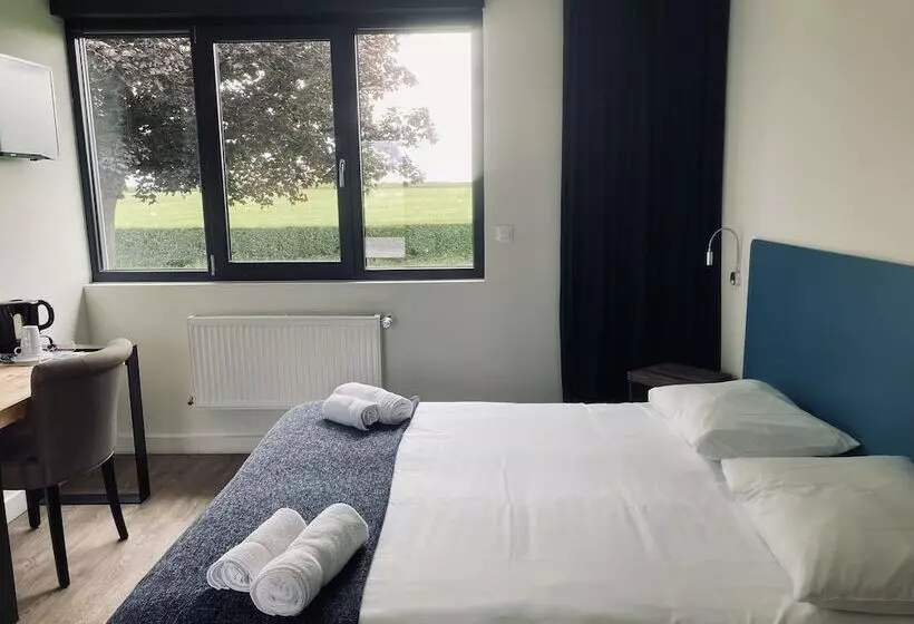 ホテル L'aérodrome De La Baie De Somme