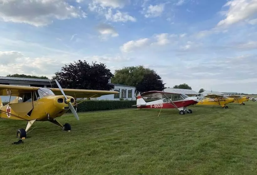 ホテル L'aérodrome De La Baie De Somme