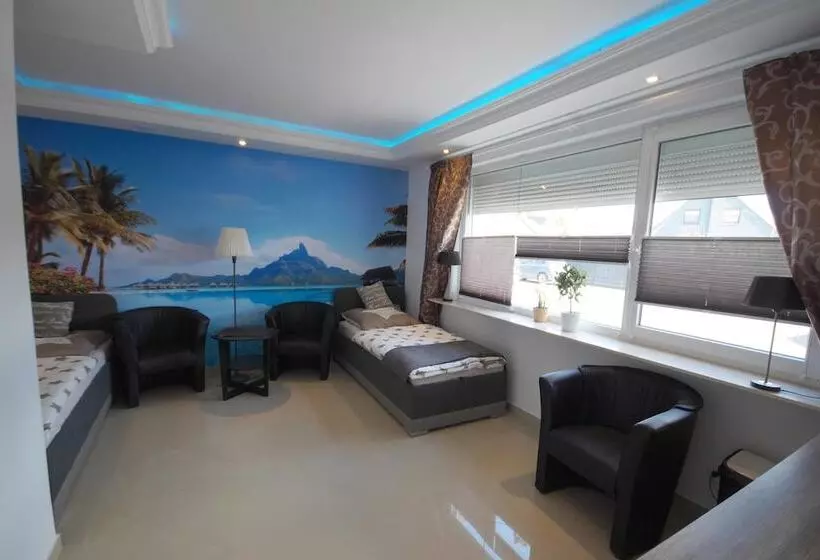 ホテル Pension / Zimmervermietung Wasbek