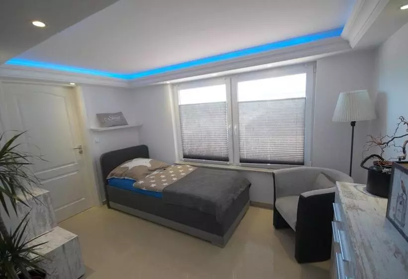 ホテル Pension / Zimmervermietung Wasbek